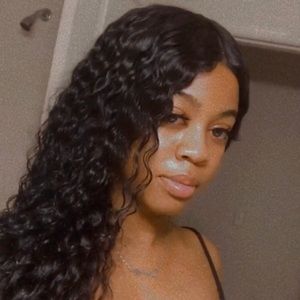 Meet your Posher, Brandy